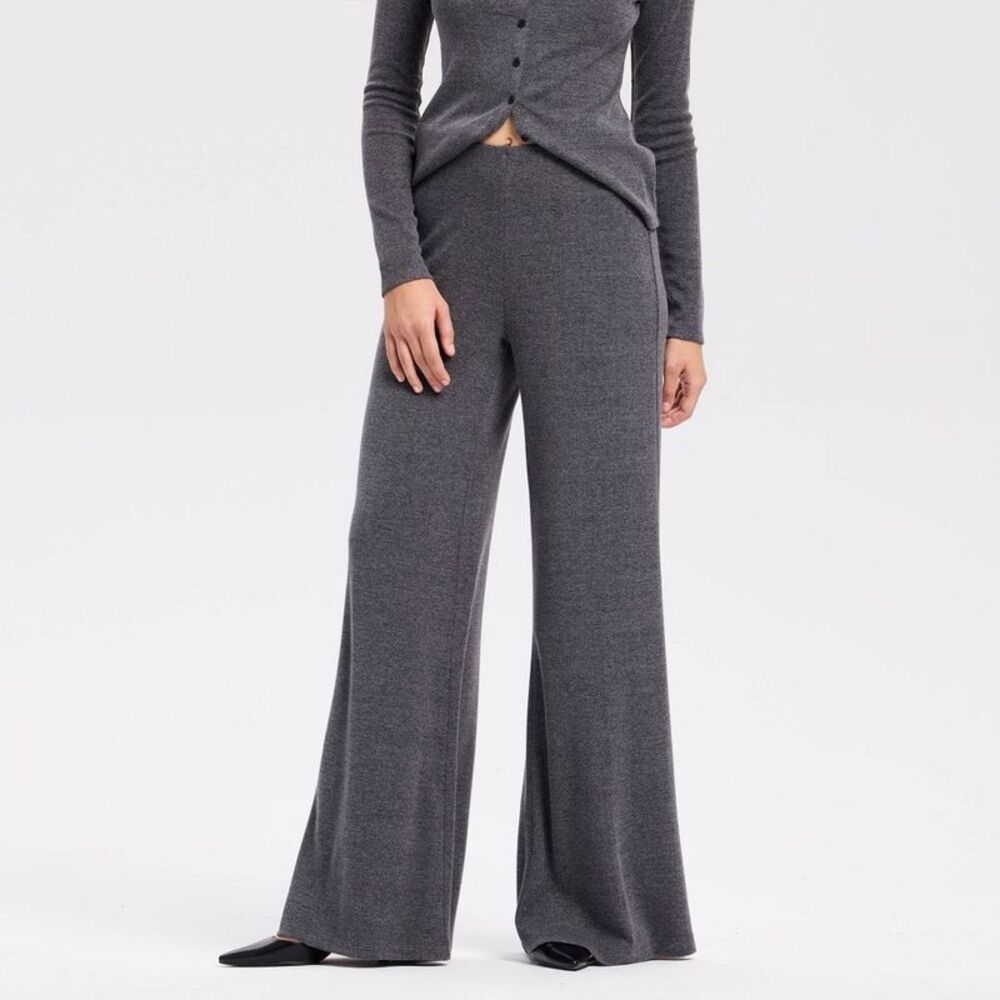 A New Day - Women's High-Rise Ribbed Wide Leg Pants - A New Da Gray - Picture 4 of 4